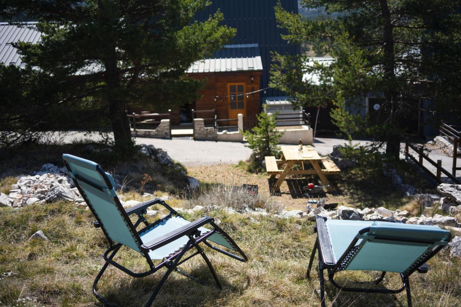 Bel Appartement Type Chalet Avec Balneo Et Jardin Greolieres Eksteriør bilde
